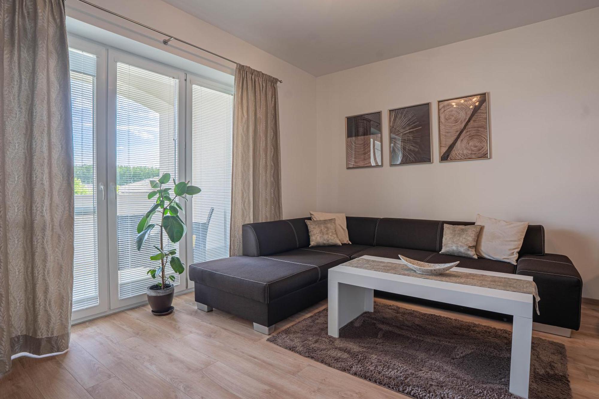 Dunajská Streda Karina Apartman 아파트 외부 사진